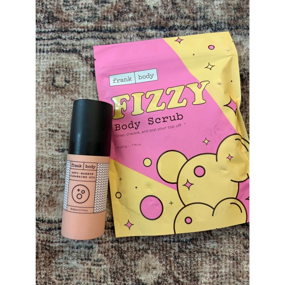 Frank Body Pink & Peach Bath Duo – Fizzy Body Scrub + Cleansing Oil